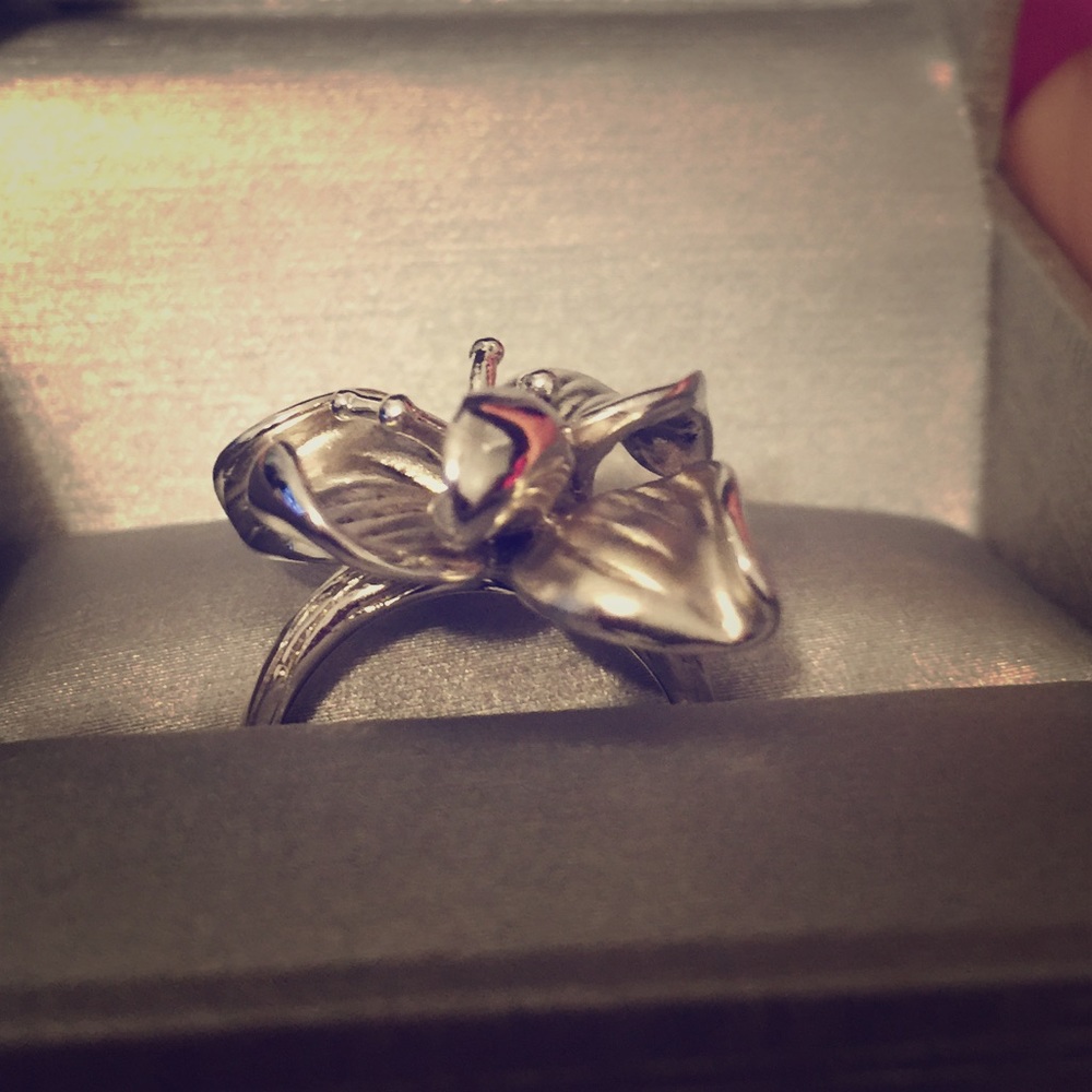 Zales ring